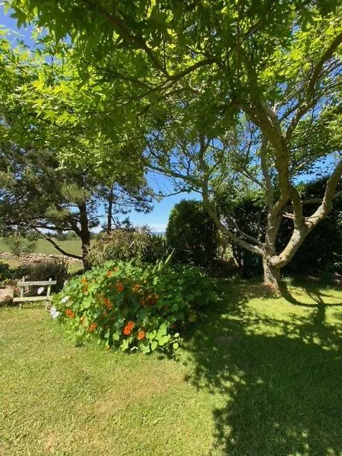 La Maison De Lesa Poullan-sur-Mer 0*,  France